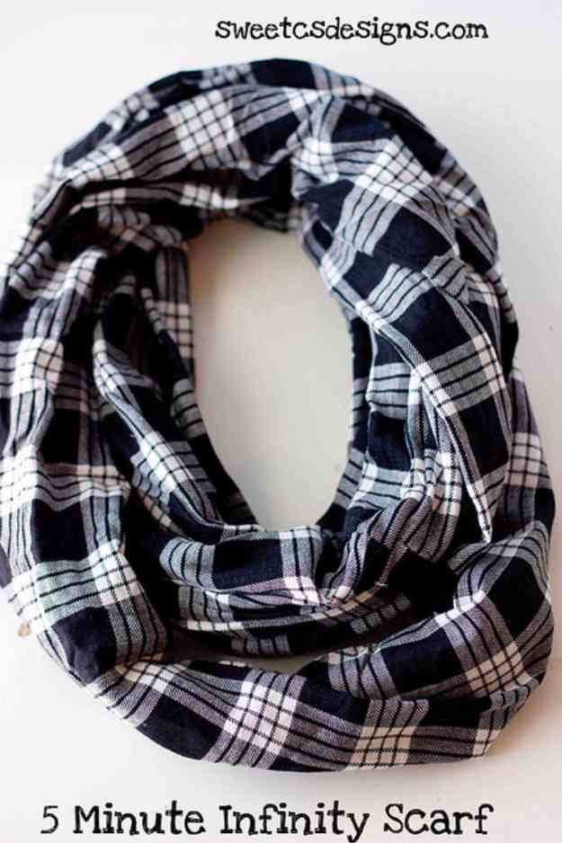 Sewing Ideas for Clothes | DIY Infinity Scarf Tutorial #sewingideas #sewingprojects