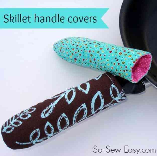 Sewing Patterns for Free | DIY Skillet Handle Cover #sewingideas #sewingprojects