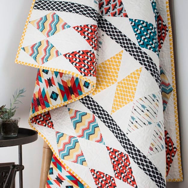 Free Modern Quilt Pattern | Easy Geometric Design Quilt | DIY Projects & Crafts by DIY JOY at 