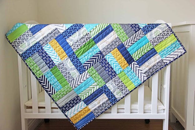 Easy Jelly Roll Quilt Pattern | Free Sewing Pattern | Cute Quilt for Boys | DIY Projects & Crafts by DIY JOY at 