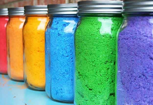 DIY Outdoors Kids Games for a Party - DIY Colored Powders - DIY Projects & Crafts by DIY JOY at http://diyjoy.com/fun-outdoor-crafts-for-kids