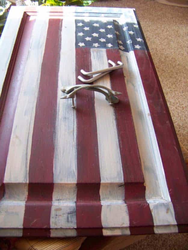 Rustic DIY Ideas With the American Flag | Patriotic Flag Country Crafts and  DIY Projects for the Home and Backyard | Cabinet Door Upcycled into American Flag DIY Tray | http://diyjoy.com/diy-projects-decor-american-flag
