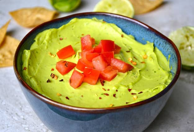 Easy Party Food Ideas | Best Guacamole Recipe | DIY Projects and Crafts by DIY JOY #appetizers #partyfood #recipes