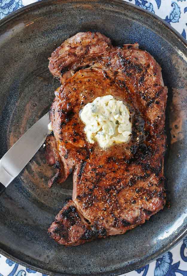 Beef Dinner Grilling Recipes | BBQ Steak Recipe Ideas | Grilled Ribeye Steak with Bleu Cheese Butter | DIY Projects & Crafts by DIY JOY at http://diyjoy.com/grilling-recipes-diy-bbq-ideas