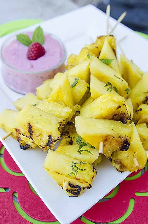 Healthy Dessert Grilling Recipes | Grilled Pineapple with Raspberry Dipping Sauce | DIY Projects & Crafts by DIY JOY at http://diyjoy.com/grilling-recipes-diy-bbq-ideas