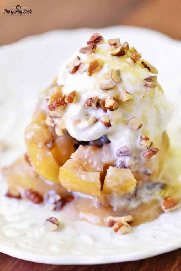 Cheap Dessert Grilling Recipes | Grilled Apples with Ice Cream | DIY Projects & Crafts by DIY JOY at http://diyjoy.com/grilling-recipes-diy-bbq-ideas