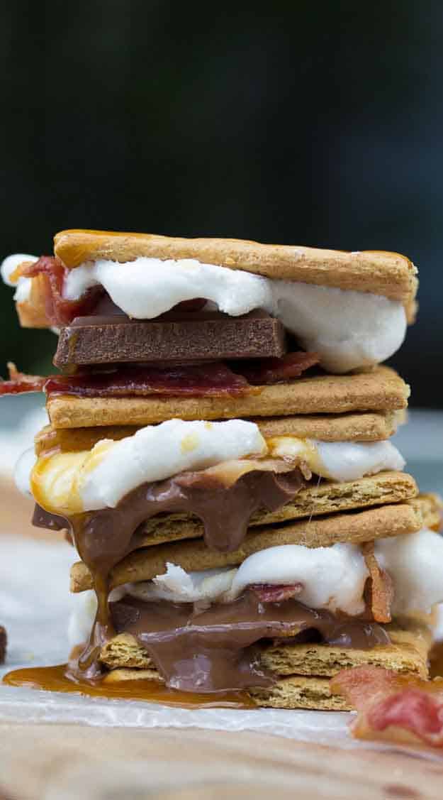 Quick & Easy Desserts Grilling Recipes | Grilled Caramel Bacon S'mores | DIY Projects & Crafts by DIY JOY at http://diyjoy.com/grilling-recipes-diy-bbq-ideas
