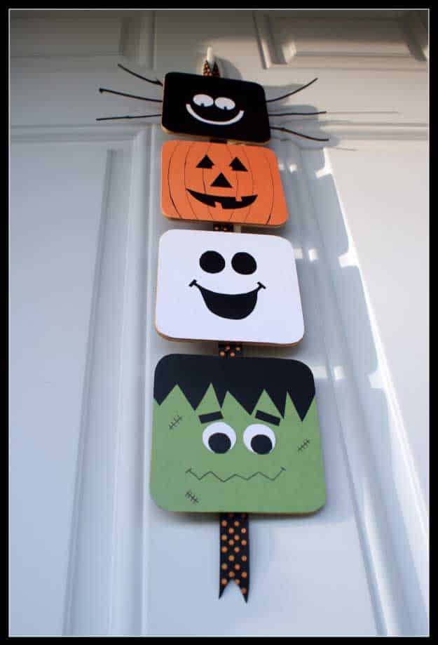 Easy DIY Halloween Decorations | Quick Ideas for Adults, Kids and Teens | Halloween Door Hanger