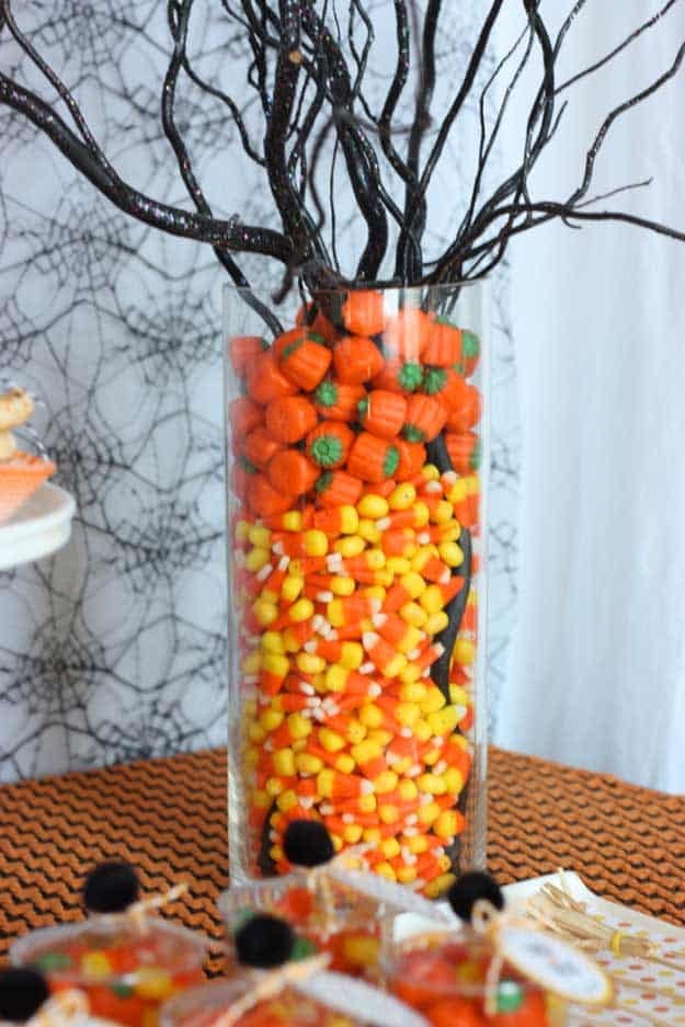 Easy DIY Halloween Decorations | Quick Ideas for Adults, Kids and Teens | Halloween Candies Centerpiece