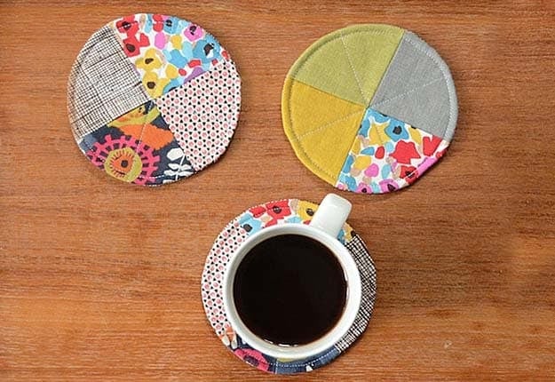 Easy DIY Projects for the Home - Quick Sewing Tutorial for DIY Coasters - DIY Projects & Crafts by DIY JOY #diy #quickcrafts #crafts #easycraftss