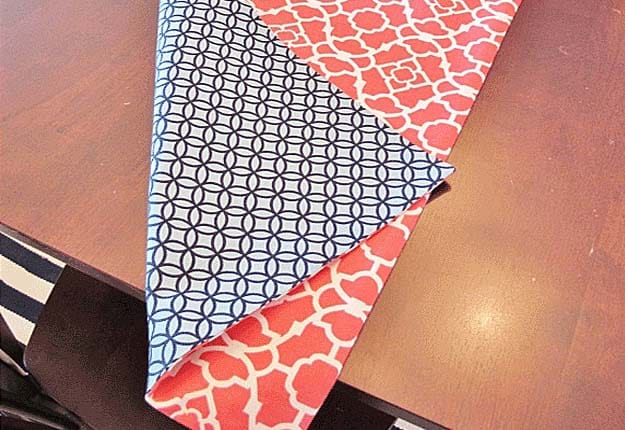 Easy DIY Sewing Projects for the Home - Homemade Table Runner Tutorial - DIY Projects & Crafts by DIY JOY #diy #quickcrafts #crafts #easycraftss