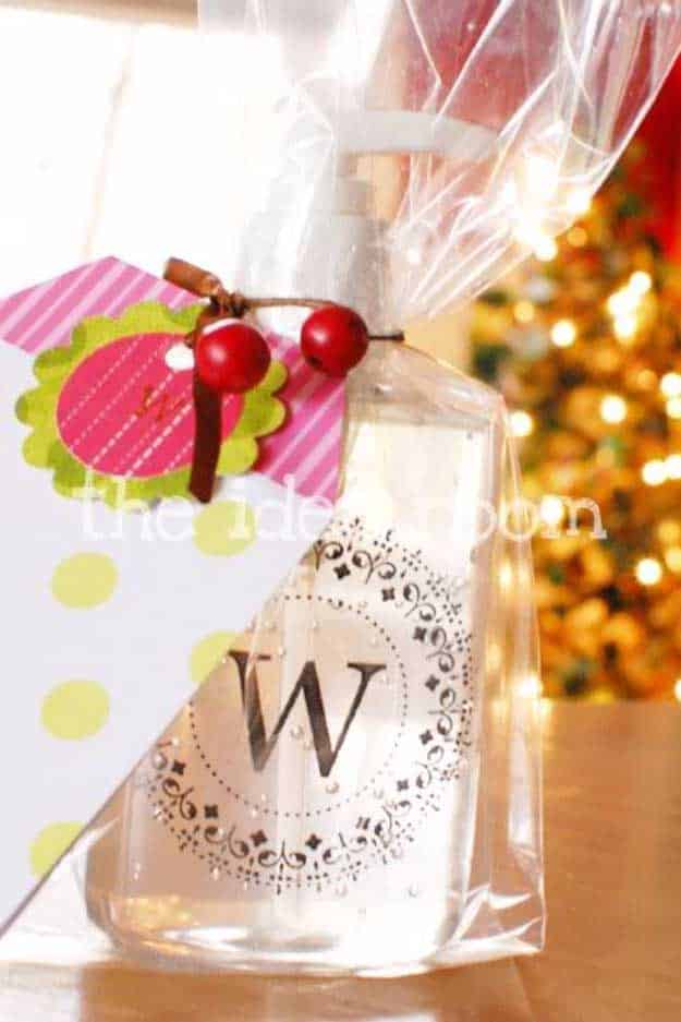 27 MORE Expensive Looking DIY Gifts. Crafts and DIY Gift Ideas for Him, for Her, for Family and Friends. Perfect for Birthday, Christmas, Mom and Dad. | Monogrammed Hand Sanitizer bottles | http://diyjoy.com/homemade-diy-gifts-pinterest