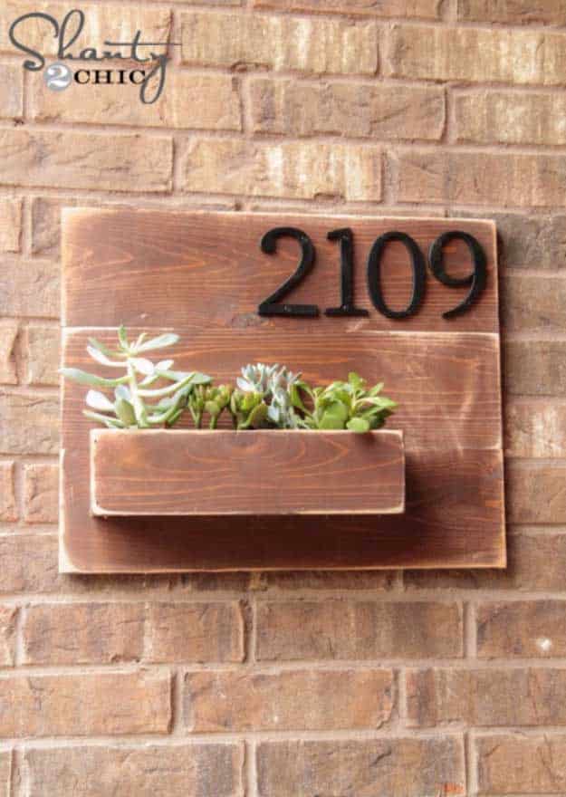 Awesome Crafts for Men and Manly DIY Project Ideas Guys Love - Fun Gifts, Manly Decor, Games and Gear. Tutorials for Creative Projects to Make This Weekend | Address Number Wall Planter #diy #craftsformen #guys #giftsformen
