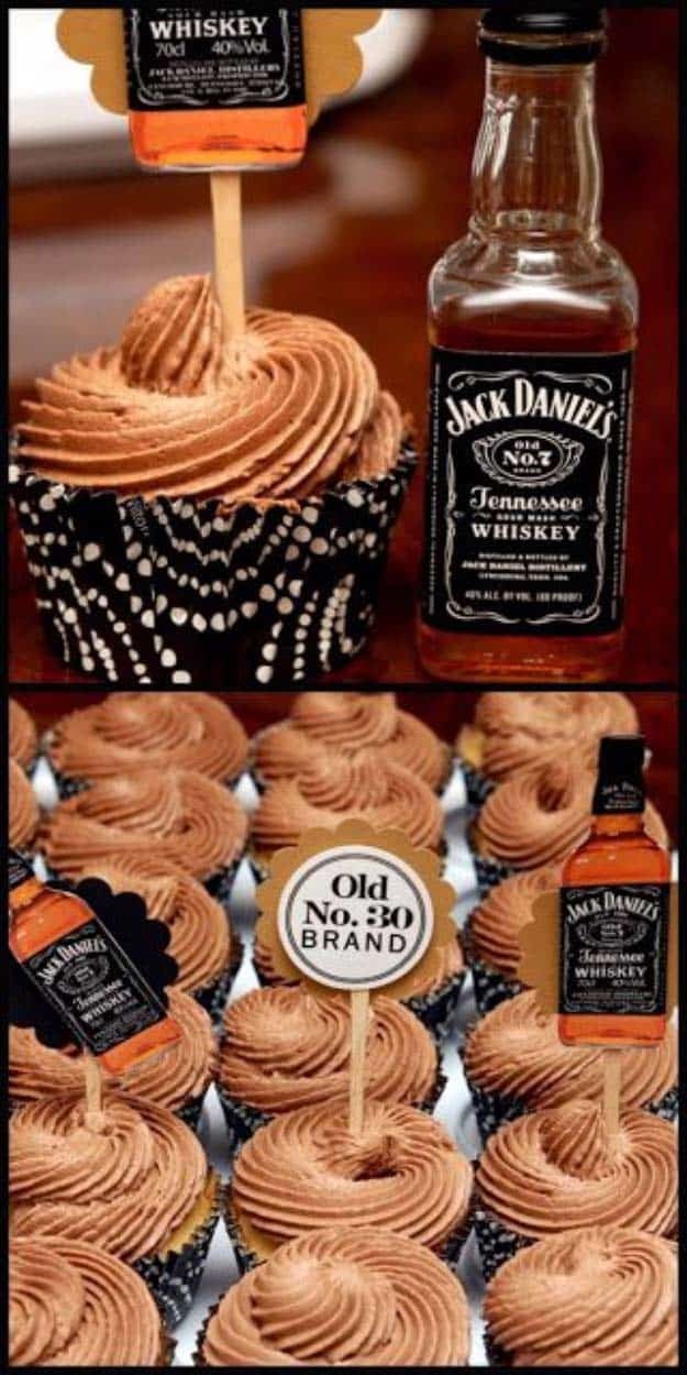 Fun DIY Ideas Made With Jack Daniels - Recipes, Projects and Crafts With The Bottle, Everything From Lamps and Decorations to Fudge and Cupcakes | Jack Daniels Cupcakes for the Grown Ups #diy #jackdaniels #recipes #crafts