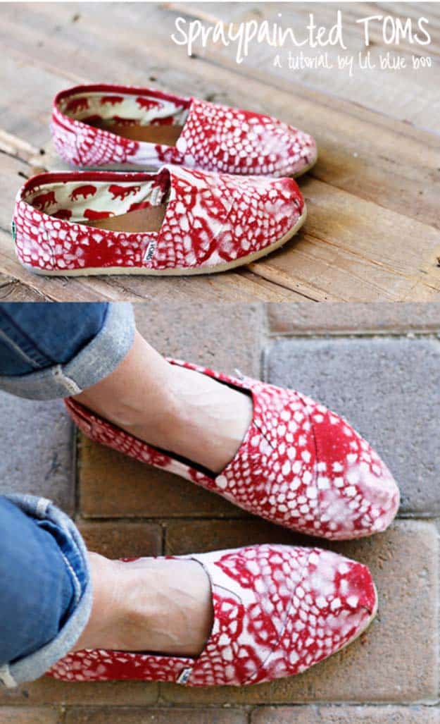 DIY Crafts You Can Make with Lace | Cool DIY Ideas for Fashion, Decor, Gifts, Jewelry and Home Accessories Made With Lace | Lace Painted Slip-ons | http://diyjoy.com/diy-crafts-ideas-with-lace