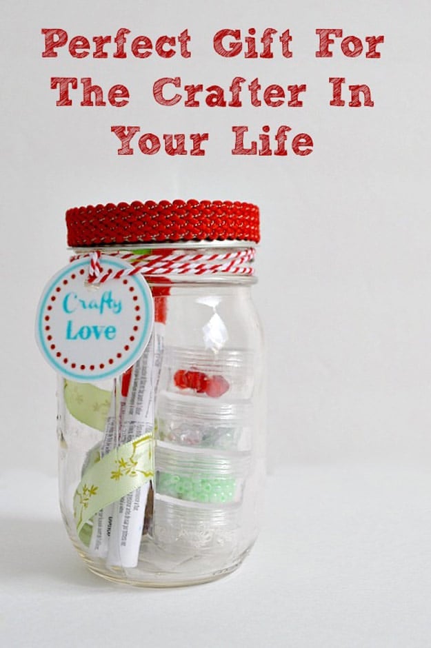 Homemade DIY Gifts in A Jar | Best Mason Jar Cookie Mixes and Recipes, Alcohol Mixers | Fun Gift Ideas for Men, Women, Teens, Kids, Teacher, Mom. Christmas, Holiday, Birthday and Easy Last Minute Gifts | Loves to Craft Mason Jar Gift #diy