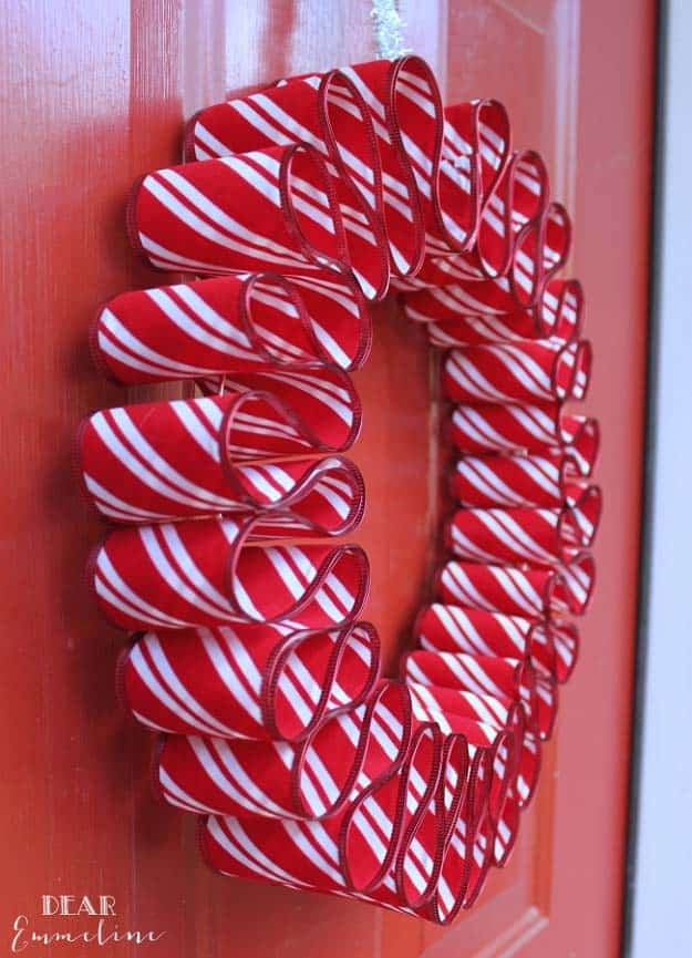 DIY Holiday Wreaths Make Awesome Homemade Christmas Decorations for Your Front Door | Cool Crafts and DIY Projects by DIY JOY | Ribbon Candy Wreath #diy 