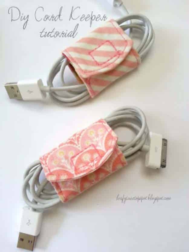 Fun Homemade Gifts for Friends | Cute DIY Stocking Stuffers for Christmas | Easy DIY Crafts Ideas | DIY Cord Keeper From Fabric Scraps #diy #diychristmas
