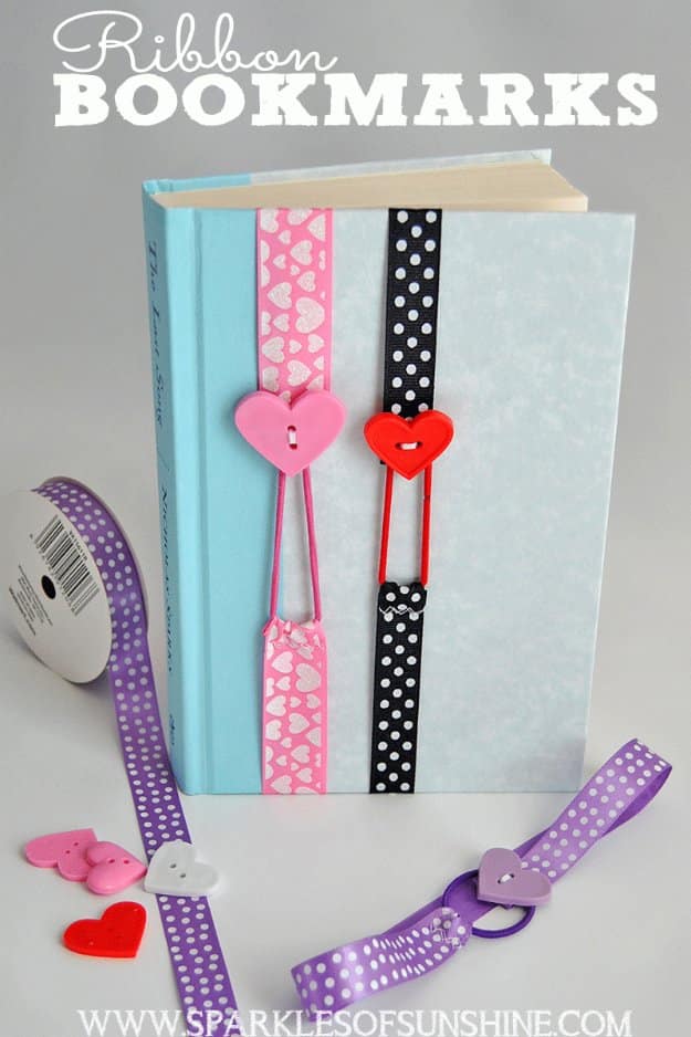 DIY Sewing Gift Ideas for Adults and Kids, Teens, Women, Men and Baby - Ribbon Bookmarks - Cute and Easy DIY Sewing Projects Make Awesome Presents for Mom, Dad, Husband, Boyfriend, Children #sewing #diygifts #sewingprojects