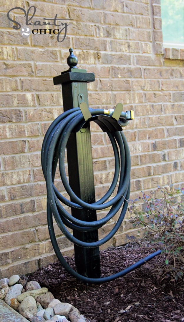 Creative Ways to Increase Curb Appeal on A Budget - Garden Hose Holder DIY - Cheap and Easy Ideas for Upgrading Your Front Porch, Landscaping, Driveways, Garage Doors, Brick and Home Exteriors. Add Window Boxes, House Numbers, Mailboxes and Yard Makeovers http://diyjoy.com/diy-curb-appeal-ideas