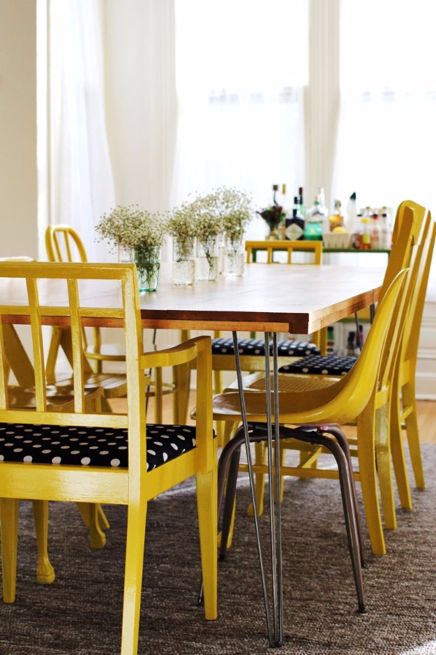 DIY Dining Room Table Projects - DIY Dining Room Table With Hairpin Legs - Creative Do It Yourself Tables and Ideas You Can Make For Your Kitchen or Dining Area. Easy Step by Step Tutorials that Are Perfect For Those On A Budget http://diyjoy.com/diy-dining-room-table-projects