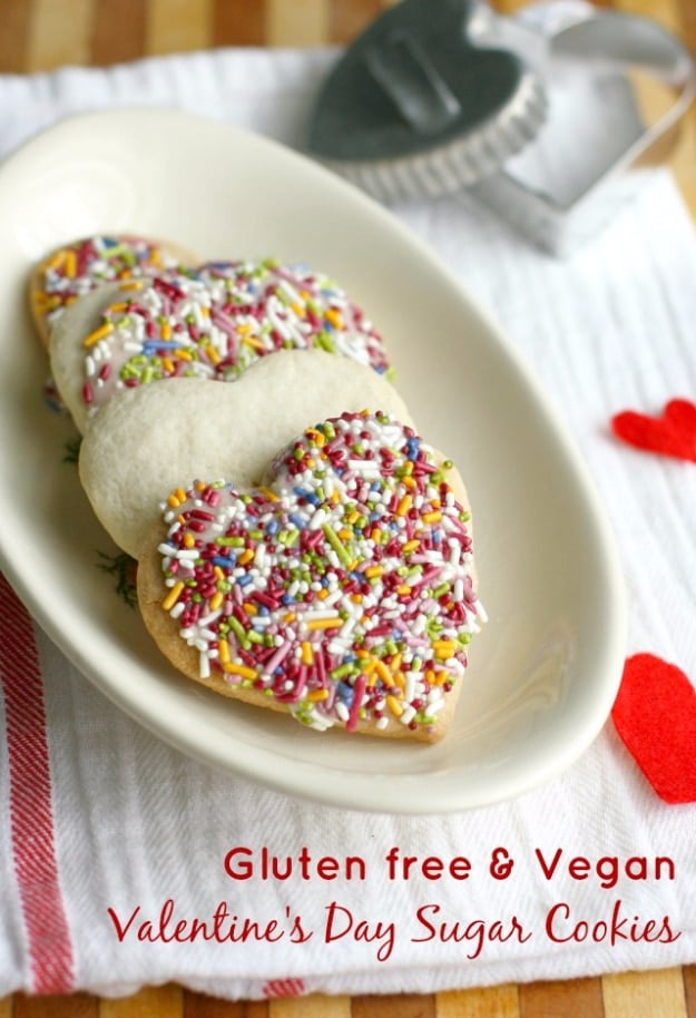 DIY Valentines Day Cookies - Gluten Free and Vegan Sugar Cookies - Easy Cookie Recipes and Recipe Ideas for Valentines Day - Cute DIY Decorated Cookies for Kids, Homemade Box Cookies and Bouquet Ideas - Sugar Cookie Icing Tutorials With Step by Step Instructions - Quick, Cheap Valentine Gift Ideas for Him and Her #valentines