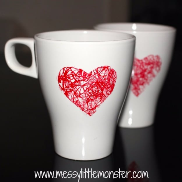 Best DIY Valentines Day Gifts - Heart Scribble Mug - Cute Mason Jar Valentines Day Gifts and Crafts for Him and Her | Boyfriend, Girlfriend, Mom and Dad, Husband or Wife, Friends - Easy DIY Ideas for Valentines Day for Homemade Gift Giving and Room Decor | Creative Home Decor and Craft Projects for Teens, Teenagers, Kids and Adults 