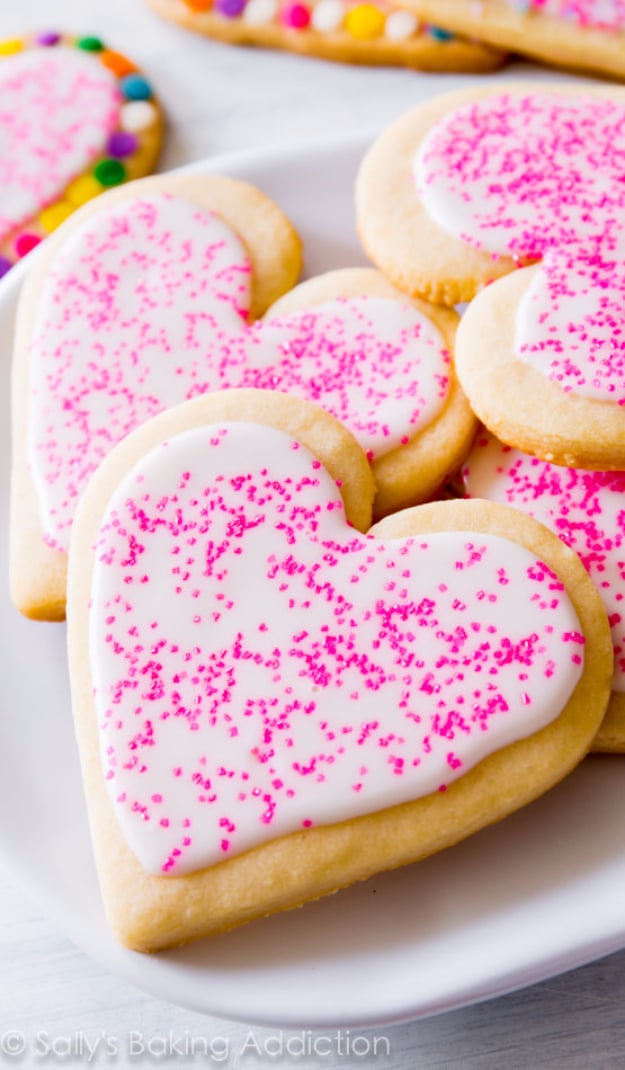 DIY Valentines Day Cookies - Soft Cut-Out Sugar Cookies - Easy Cookie Recipes and Recipe Ideas for Valentines Day - Cute DIY Decorated Cookies for Kids, Homemade Box Cookies and Bouquet Ideas - Sugar Cookie Icing Tutorials With Step by Step Instructions - Quick, Cheap Valentine Gift Ideas for Him and Her #valentines