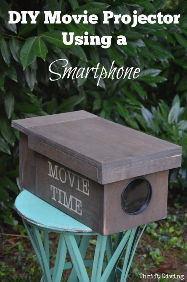 DIY Phone Hacks - DIY Movie Projector For Your Smartphone - Cool Tips and Tricks for Phones, Headphones and iPhone How To - Make Speakers, Change Settings, Know Secrets You Can Do With Your Phone By Learning This Cool Stuff - DIY Projects and Crafts for Men and Women http://diyjoy.com/diy-iphone-hacks