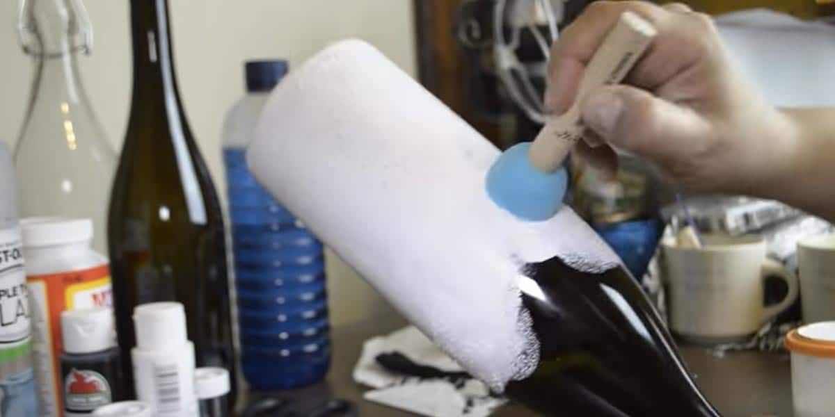 Watch How She Transforms An Ordinary Wine Bottle Into Something Fabulous!