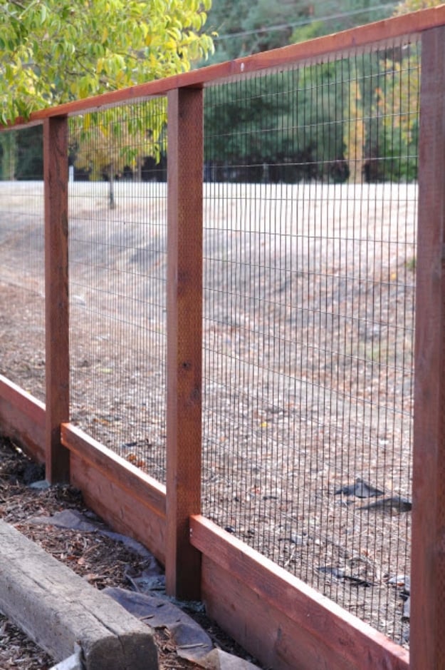 DIY Fences and Gates - Deer Fence - How To Make Easy Fence and Gate Project for Backyard and Home - Step by Step Tutorial and Ideas for Painting, Updating and Making Fences and DIY Gate - Cool Outdoors and Yard Projects 
