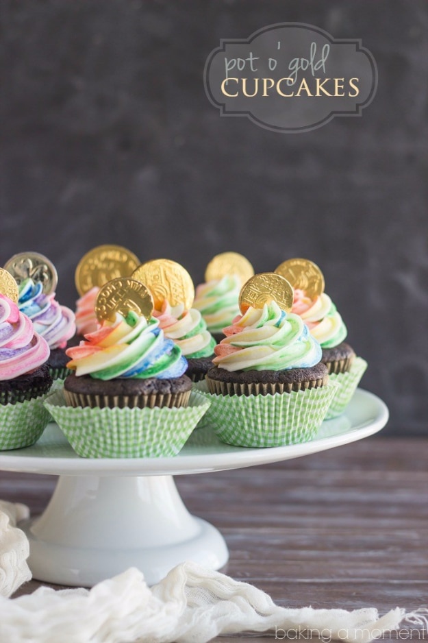 DIY St Patricks Day Ideas - Pot Of Gold Cupcakes - Food and Best Recipes, Decorations and Home Decor, Party Ideas - Cupcakes, Drinks, Festive St Patrick Day Parties With these Easy, Quick and Cool Crafts and DIY Projects http://diyjoy.com/st-patricks-day-ideas