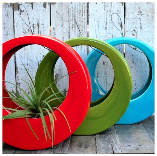 DIY Ideas With Old Tires - Modern Twist On Used Tires - Rustic Farmhouse Decor Tutorials and Projects Made With An Old Tire - Easy Vintage Shelving, Wall Art, Swing, Ottoman, Seating, Furniture, Gardeing Ideas and Home Decor for Kitchen, Living Room, Bathroom and Backyard - Creative Country Crafts, Rustic Wall Art and Accessories to Make and Sell 