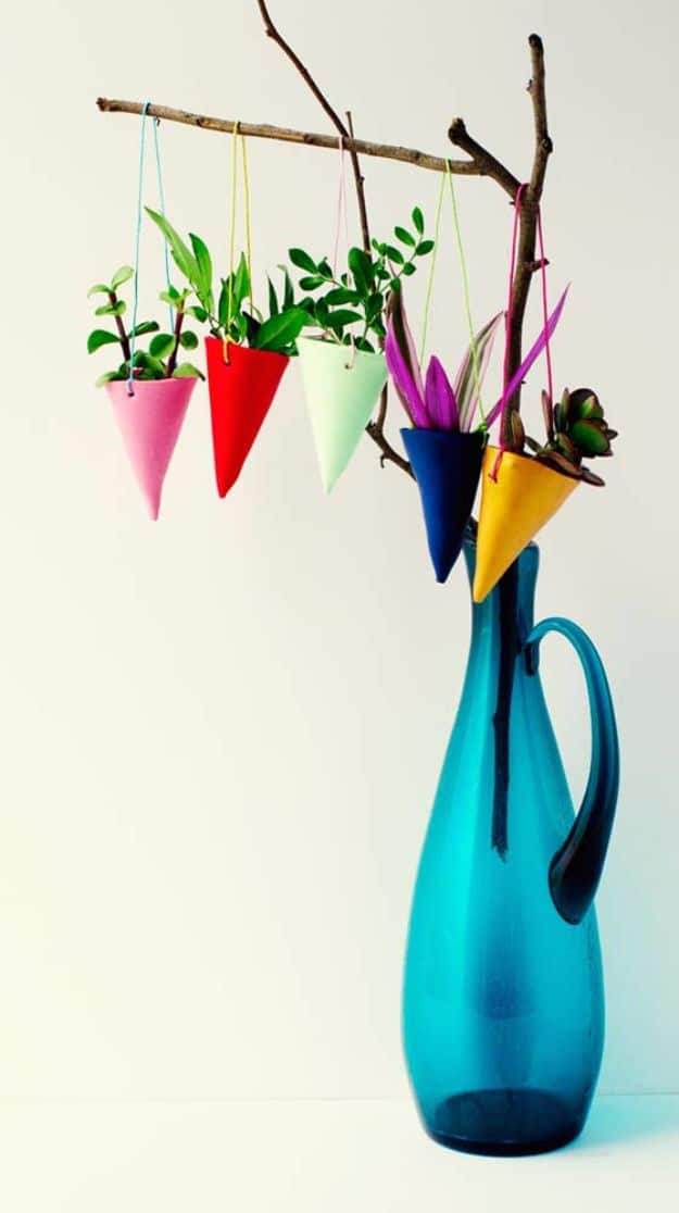 DIY Hacks for Renters - DIY Hanging Plant Holders - Easy Ways to Decorate and Fix Things on Rental Property - Decorate Walls, Cheap Ideas for Making an Apartment, Small Space or Tiny Closet Work For You - Quick Hacks and DIY Projects on A Budget - Step by Step Tutorials and Instructions for Simple Home Decor http://diyjoy.com/diy-hacks-renters