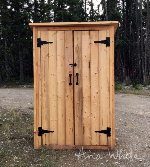 31 DIY Storage Sheds and Plans To Make This Weekend