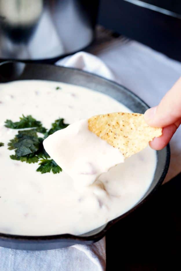 Best Dip Recipes - 5 Ingredient White Queso Dip - Easy Recipe Ideas for A Party Appetizer - Cold Recipe Ideas for Chips, Crockpot, Mexican Bean Dip, Desserts and Healthy Fruit Options - Italian Dressing and Ranch Dip Recipe Ideas 