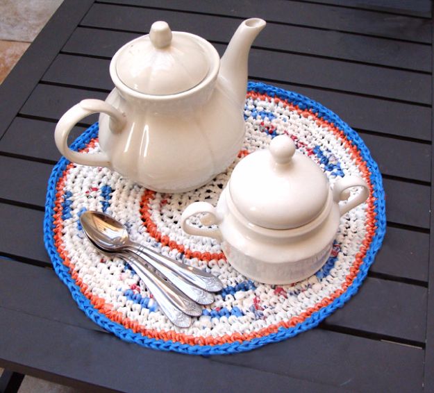 DIY Ideas With Plastic Bags - Crochet Fun Placemats - How To Make Fun Upcycling Ideas and Crafts - Awesome Storage Projects Using Recycling - Coolest Craft Projects, Life Hacks and Ways To Upcycle a Plastic Bag #recycling #upcycling #crafts #diyideas