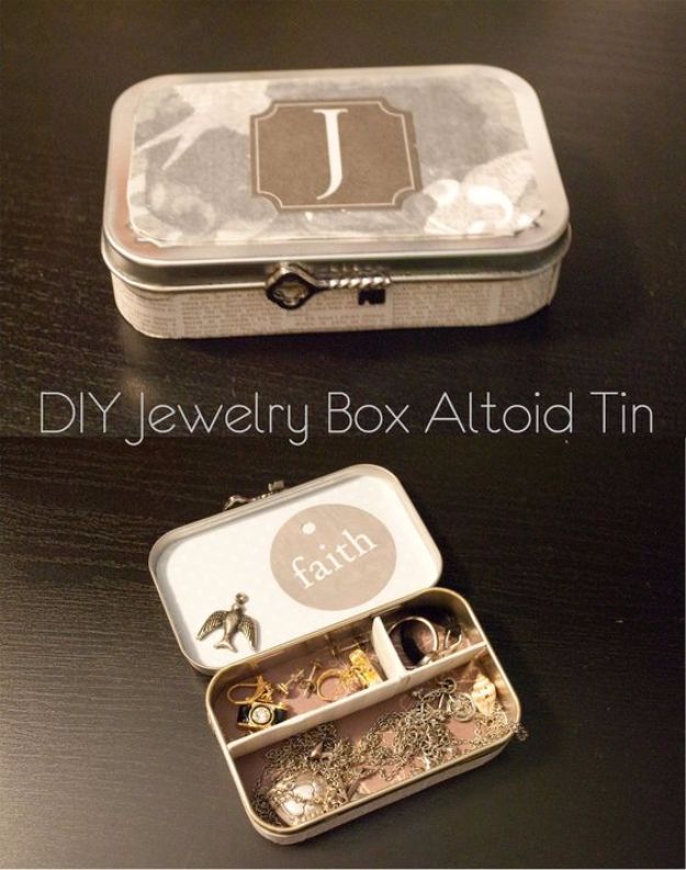 DIY Jewelry Ideas - DIY Jewelry Box Altoid Can - How To Make the Coolest Jewelry Ideas For Kids and Teens - Homemade Wooden and Plastic Jewelry Box Plans - Easy Cardboard Gift Ideas - Cheap Wall Makeover and Organizer Projects With Drawers Men http://diyjoy.com/diy-jewelry-boxes-storage