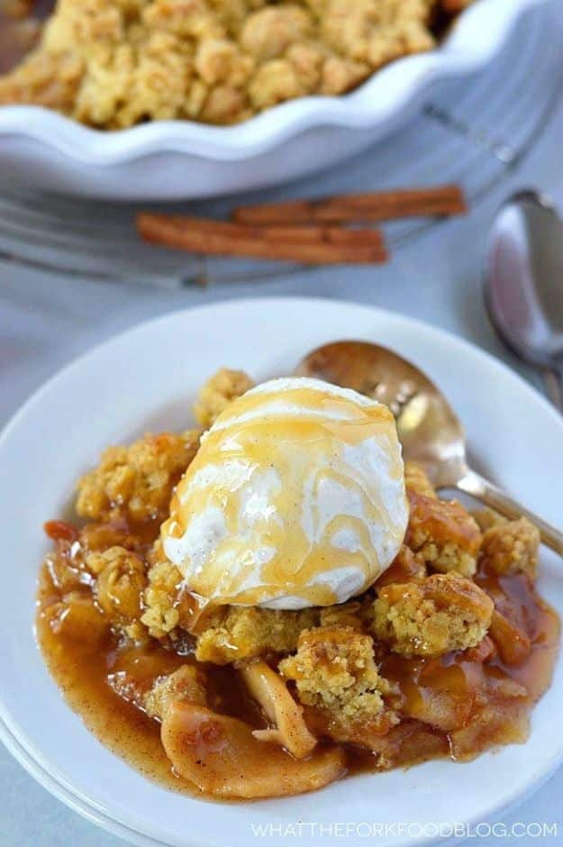Gluten Free Recipes - Gluten Free Caramel Apple Crisp - Easy Vegetarian or Vegan Recipes For Dinner and For Dessert - How To Make Healthy Glutenfree Bread and Appetizers For Kids - Fun Crockpot Recipes For Breakfast While On A Budget http://diyjoy.com/gluten-free-recipes