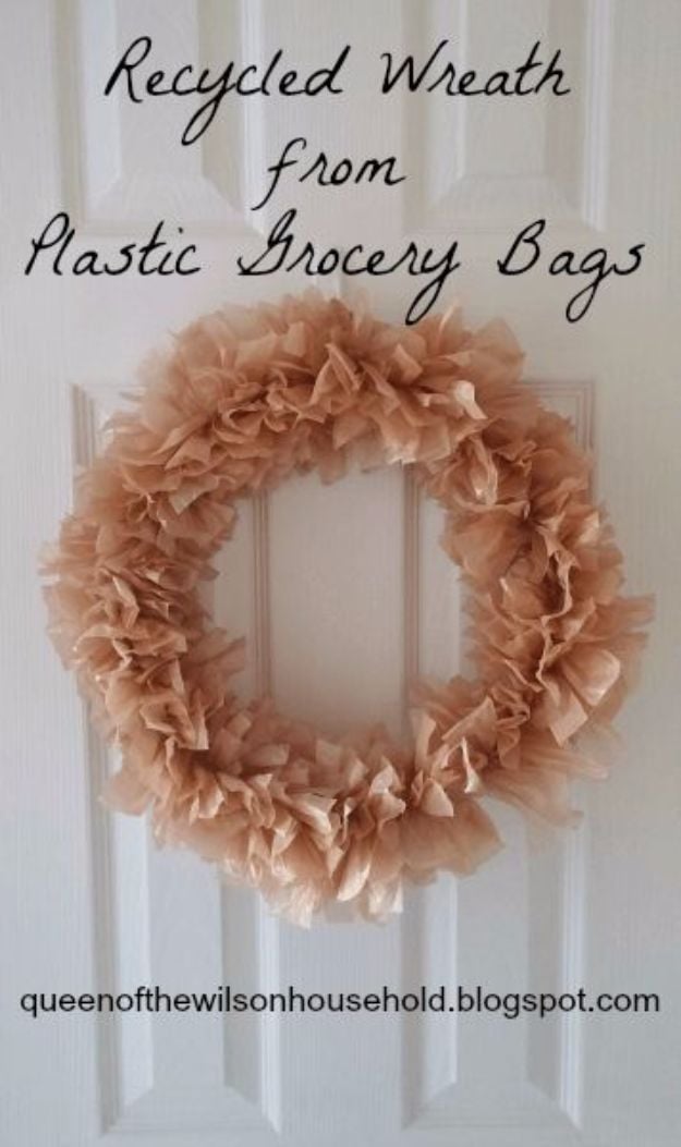 DIY Ideas With Plastic Bags - Recycled Wreath From Plastic Grocery Bags - How To Make Fun Upcycling Ideas and Crafts - Awesome Storage Projects Using Recycling - Coolest Craft Projects, Life Hacks and Ways To Upcycle a Plastic Bag #recycling #upcycling #crafts #diyideas