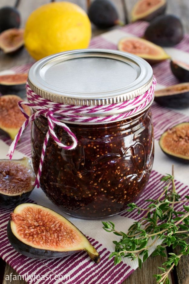 Best Jam and Jelly Recipes - Small Batch Fig Jam - Homemade Recipe Ideas For Canning - Easy and Unique Jams and Jellies Made With Strawberry, Raspberry, Blackberry, Peach and Fruit - Healthy, Sugar Free, No Pectin, Small Batch, Savory and Freezer Recipes #recipes #jelly
