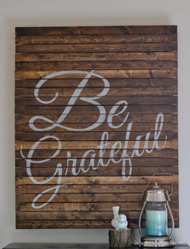 Best DIY Home Decor Crafts - Be Grateful Pallet Art - Easy Craft Ideas To Make From Dollar Store Items - Cheap Wall Art, Easy Do It Yourself Gifts, Modern Wall Art On A Budget, Tabletop and Centerpiece Tutorials - Cool But Affordable Room and Home Decor With Step by Step Tutorials #diyhomedecor