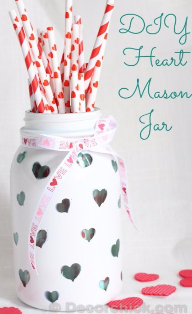 DIY Valentines Day Gifts for Her - DIY Heart Mason Jar - Cool and Easy Things To Make for Your Wife, Girlfriend, Fiance - Creative and Cheap Do It Yourself Projects to Give Your Girl - Ladies Love These Ideas for Bath, Yard, Home and Kitchen, Outdoors - Make, Don't Buy Your Valentine 
