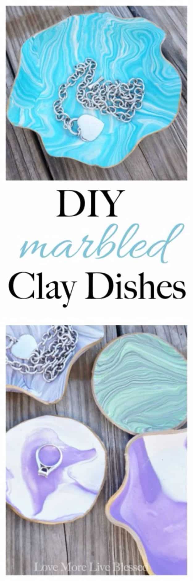 DIY Valentines Day Gifts for Her - DIY Marbled Clay Dishes - Cool and Easy Things To Make for Your Wife, Girlfriend, Fiance - Creative and Cheap Do It Yourself Projects to Give Your Girl - Ladies Love These Ideas for Bath, Yard, Home and Kitchen, Outdoors - Make, Don't Buy Your Valentine 