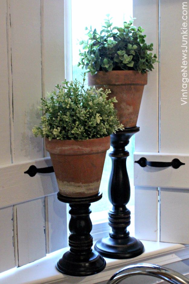 Best DIY Home Decor Crafts - DIY Topiary Centerpiece - Easy Craft Ideas To Make From Dollar Store Items - Cheap Wall Art, Easy Do It Yourself Gifts, Modern Wall Art On A Budget, Tabletop and Centerpiece Tutorials - Cool But Affordable Room and Home Decor With Step by Step Tutorials #diyhomedecor