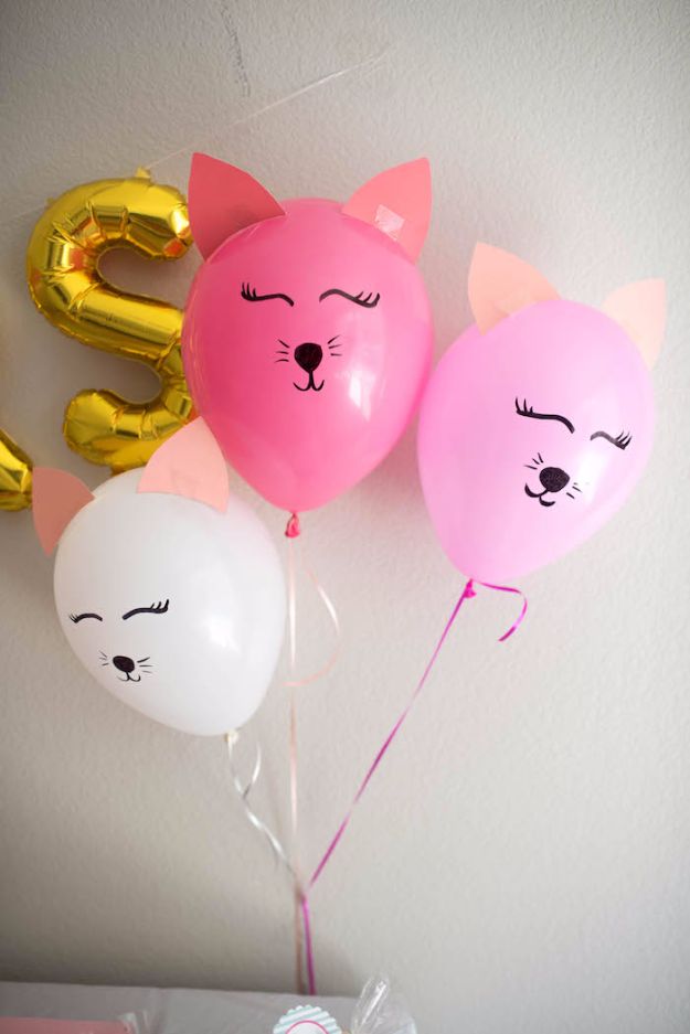Balloon Crafts - Kitty Cat Balloons - Fun Balloon Craft Ideas, Wall Art Projects and Cute Ballon Decor - DIY Balloon Ideas for Toddlers, Preschool Kids, Teens and Adults - Cheap Crafts Made With Balloons - Pumpkins, Bowls, Marshmallow Shooters, Balls, Glow Stick, Hot Air, Stress Ball #crafts #parties #partydecor