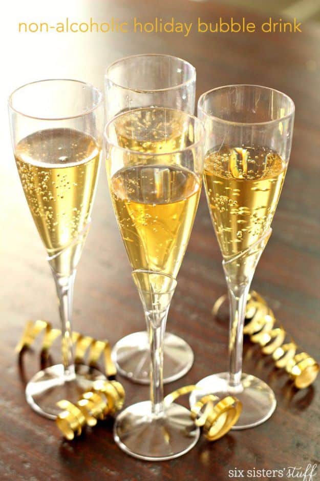 Best Drink Recipes for New Years Eve - Non Alcoholic Holiday Bubble Drink - Creative Cocktails, Drinks, Champagne Toasts, and Punch Mixes for A New Year's Eve Party - Ideas for Serving, Glasses, Fun Ideas for Shots and Cocktails - Easy Vodka Recipes, Non Alcoholic, Whisky Rum and Party Punches #newyearseve