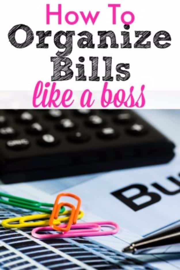 Ways to Save Money in 2018 - Organize Your Bills Like A Boss - Easy Money Saving Ideas and Tips for Budgeting - Cool Idea for Budget Planning and Smart Financial Advice for Beginners - Create Order, Organize and Save Cash As You Top New Years Resolution, Every Little Bit Helps You Save For That Next Vacation! http://diyjoy.com/ways-to-save-money