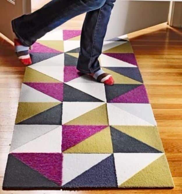 DIY Ideas With Carpet Scraps - Recycle Carpet Samples - Cool Crafts To Make With Old Carpet Remnants - Cheap Do It Yourself Gifts and Home Decor on A Budget - Creative But Cheap Ideas for Decorating Your House and Room - Painted, No Sew and Creative Arts and Craft Projects http://diyjoy.com/diy-ideas-carpet-scraps