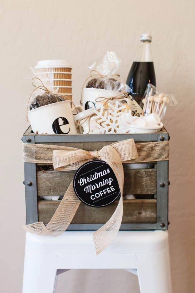 DIY Ideas for The Coffee Lover - Coffee Gift Basket - Easy and Cool Gift Ideas for People Who Love Coffee Drinks - Coaster, Cups and Mugs, Tumblers, Canisters and Do It Yourself Gift Ideas - Gift Jars and Baskets, Fun Presents to Make for Mom, Dad and Friends http://diyjoy.com/diy-ideas-coffee-lover